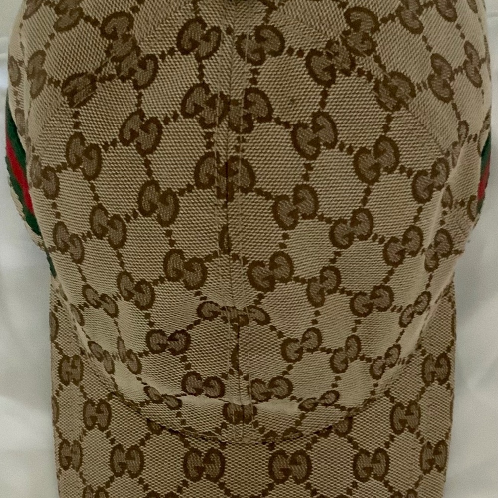 Men’s Gucci hat